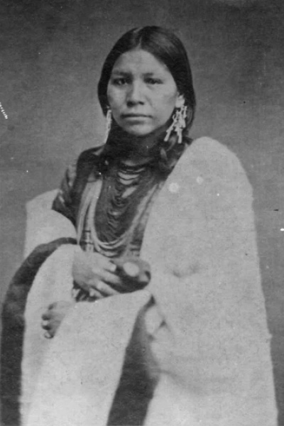 Ojibwe woman